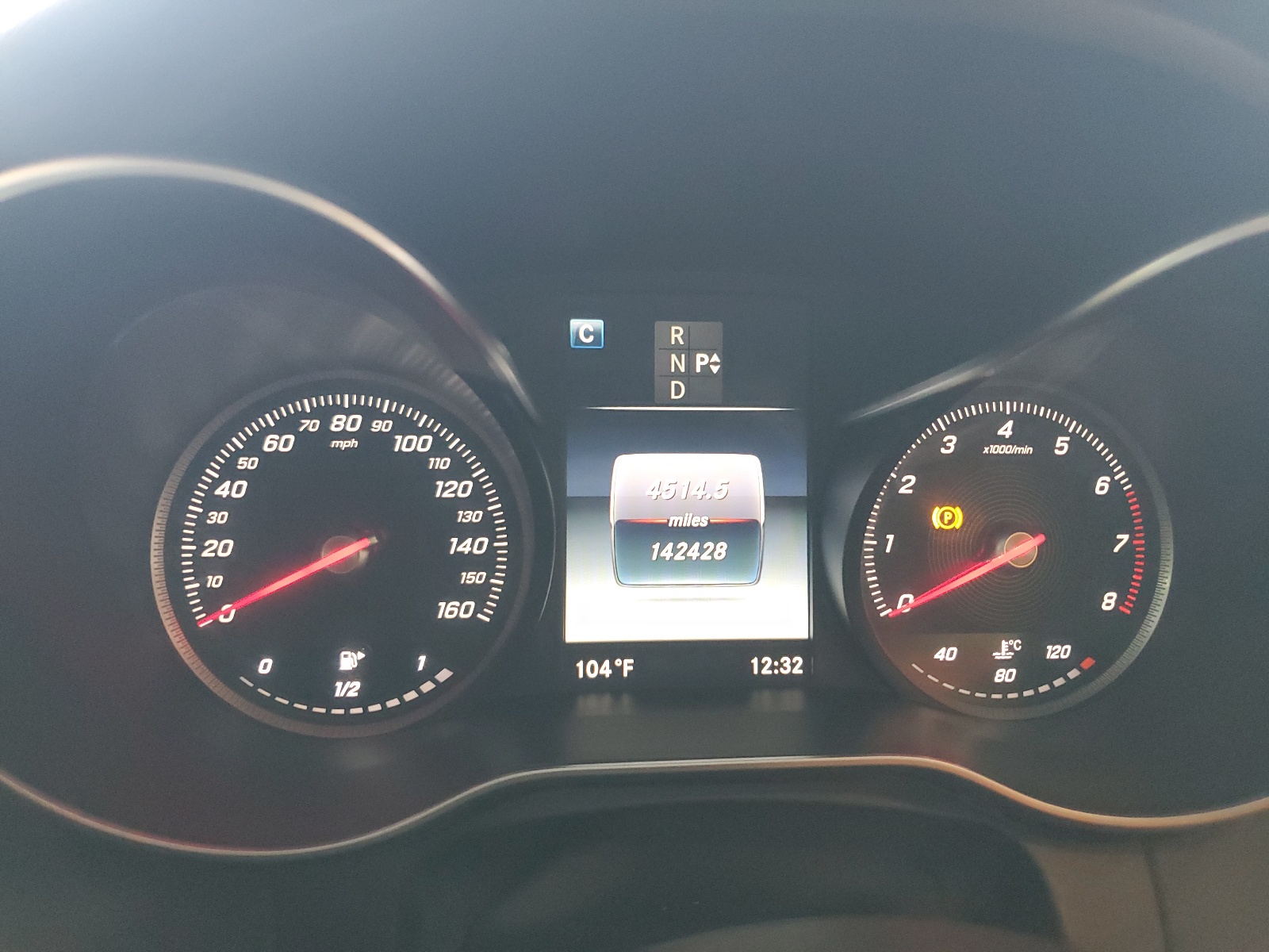 55SWF4JB2GU140822 2016 Mercedes-Benz C 300