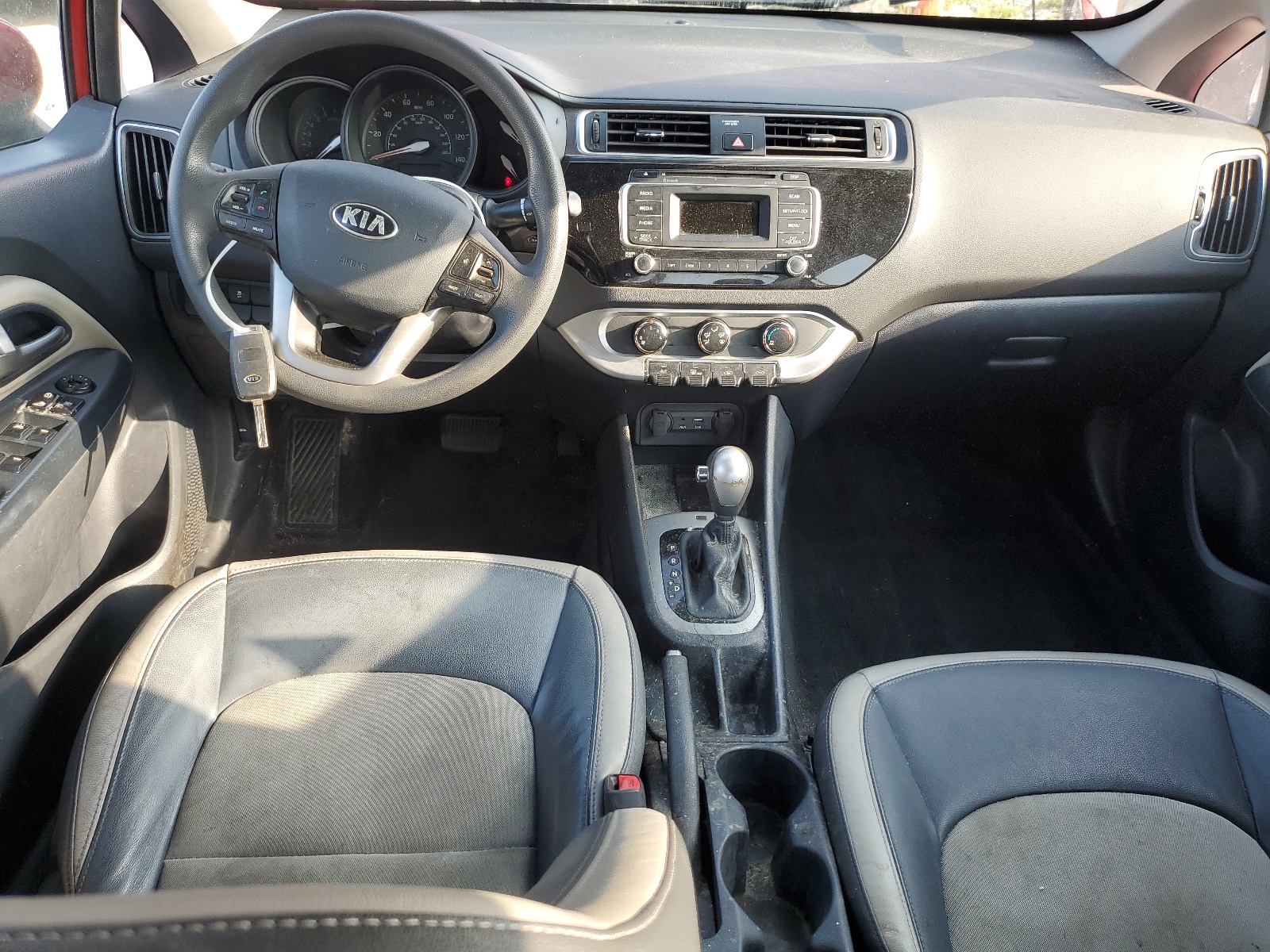 KNADM4A34H6061492 2017 Kia Rio Lx