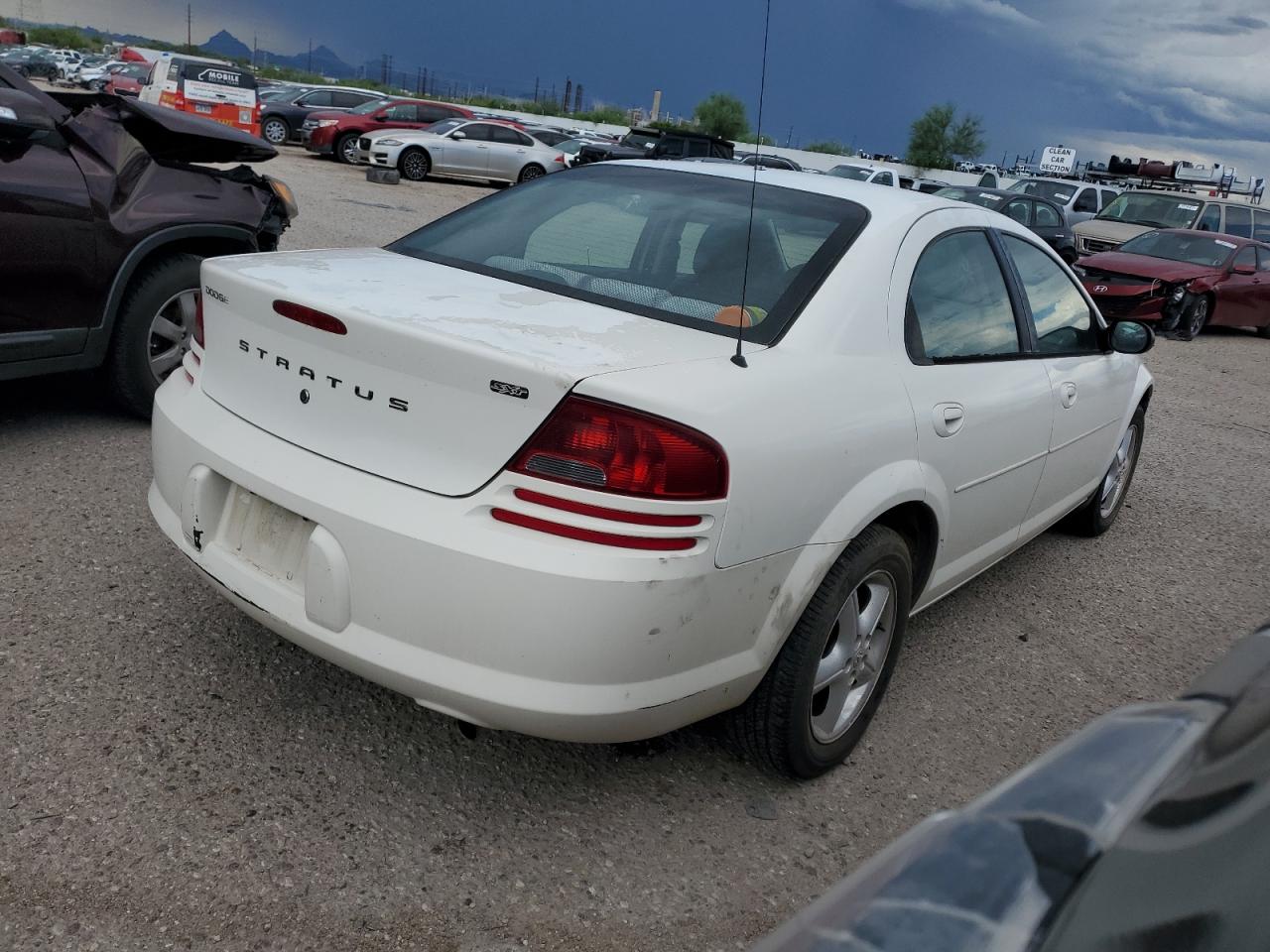 2005 Dodge Stratus Sxt VIN: 1B3EL46R95N560685 Lot: 68546414