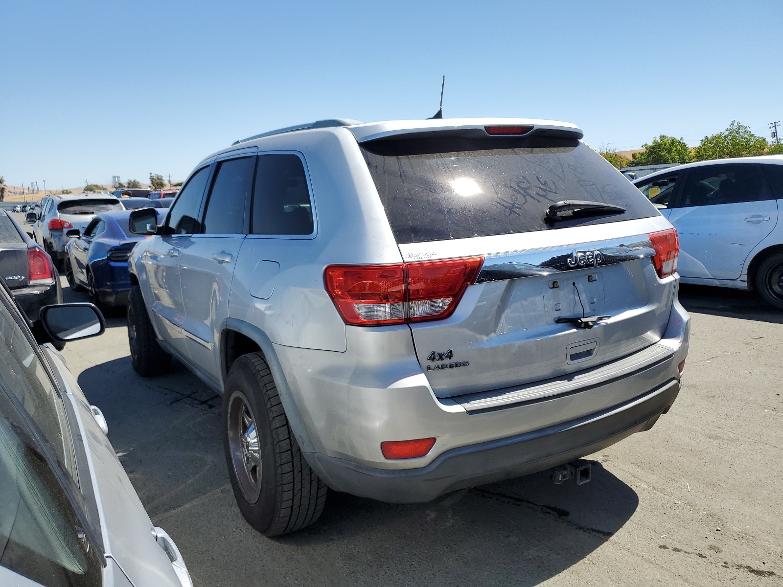 1J4RS4GGXBC601312 2011 Jeep Grand Cherokee Laredo