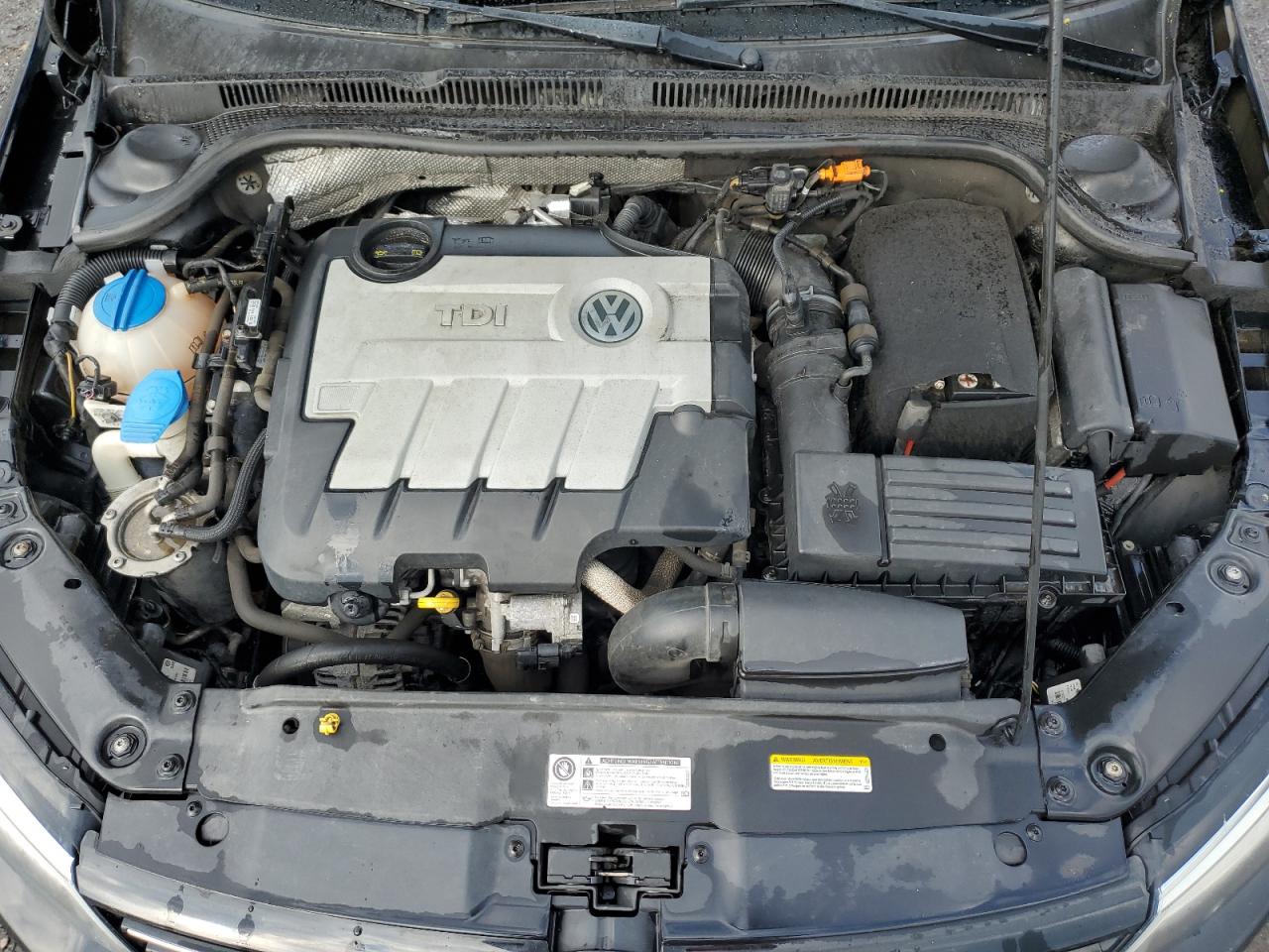 3VW3L7AJ5EM415742 2014 Volkswagen Jetta Tdi