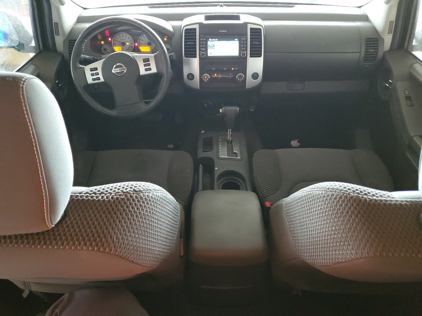 5N1AN0NW1FN667251 2015 Nissan Xterra X