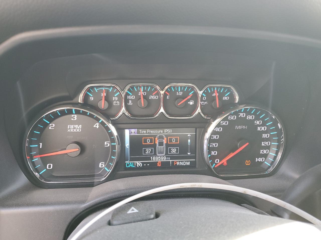 2016 Chevrolet Silverado - Image 9