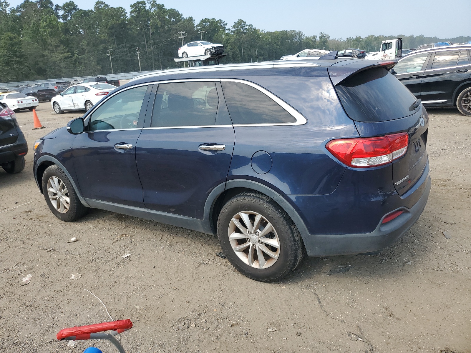 2016 Kia Sorento Lx vin: 5XYPG4A57GG043847