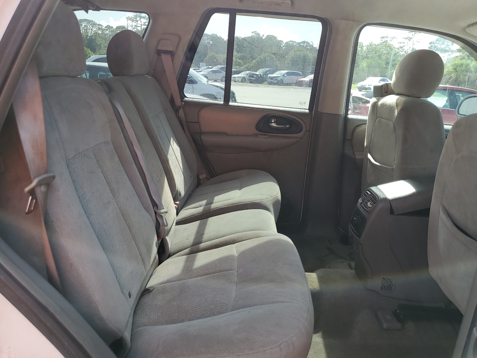 1GNDT13S952369874 2005 Chevrolet Trailblazer Ls