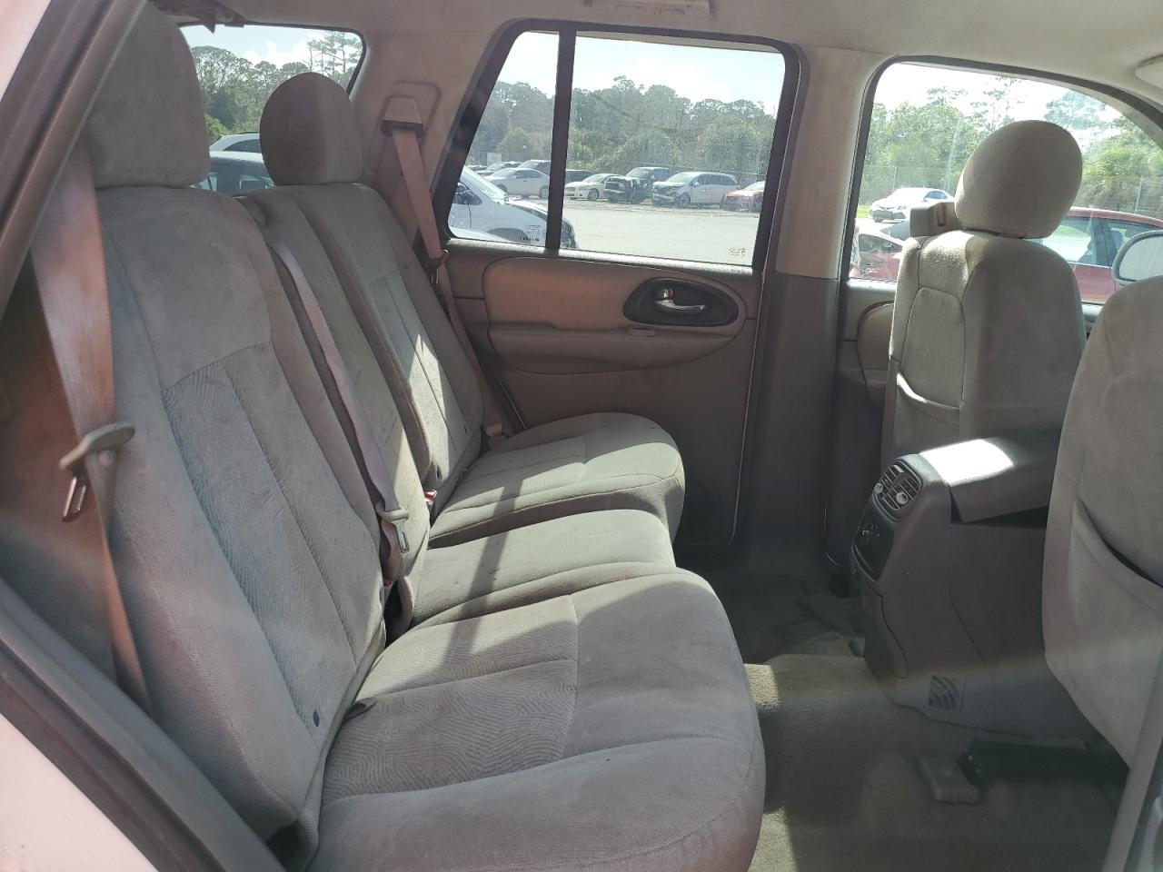 2005 Chevrolet Trailblazer Ls VIN: 1GNDT13S952369874 Lot: 66017754