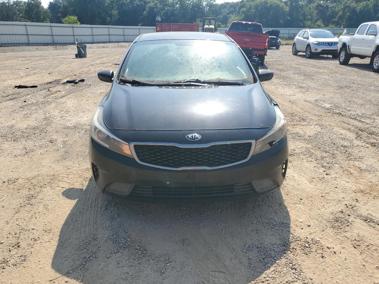 2017 Kia Forte - Image 5