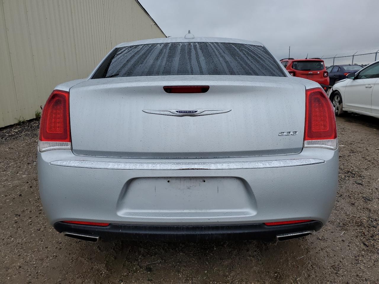 2020 Chrysler 300 Limited VIN: 2C3CCAEG3LH108827 Lot: 69883744