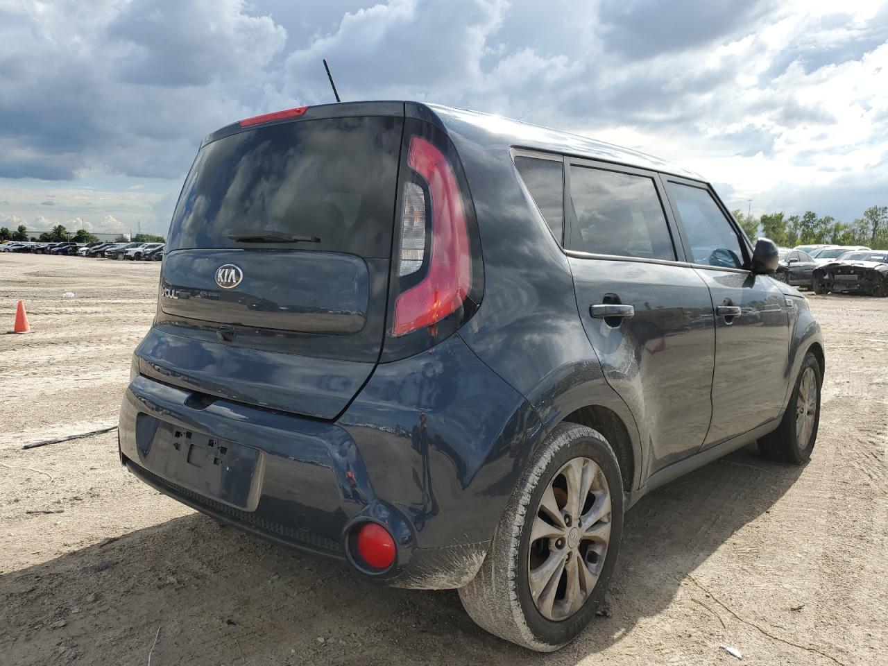 2016 Kia Soul - Image 3