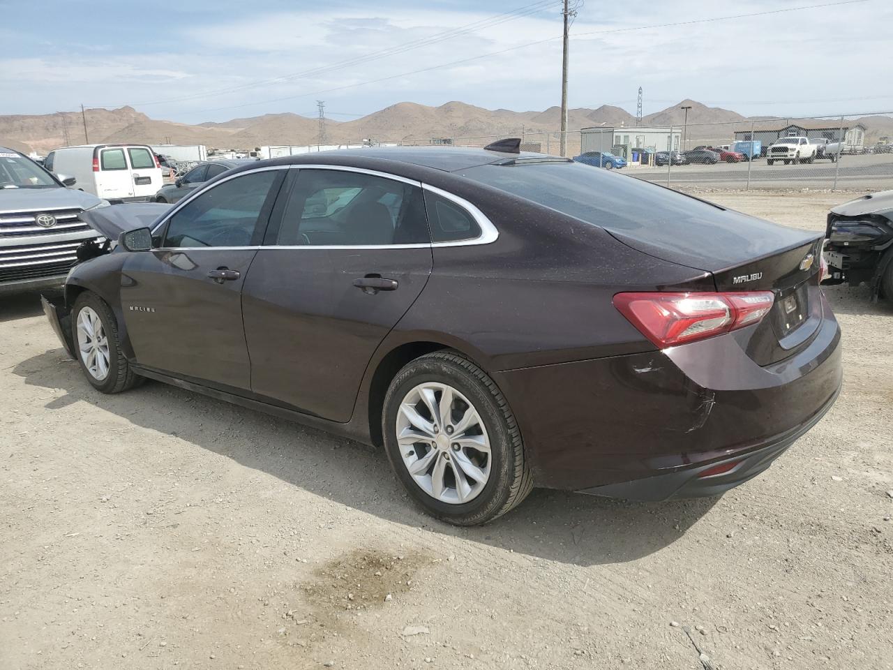 1G1ZD5ST1LF123302 2020 CHEVROLET MALIBU - Image 2