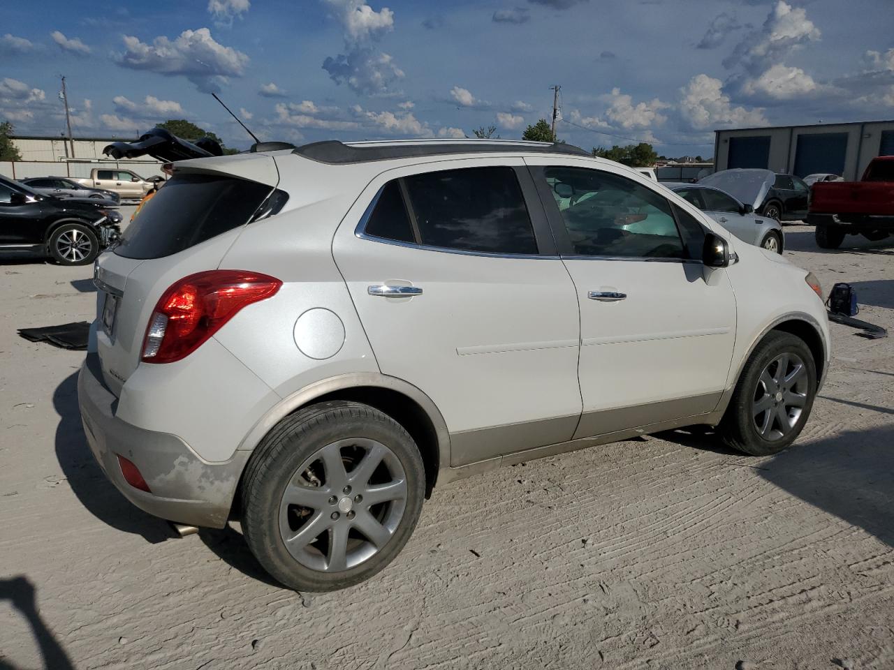 2015 BUICK ENCORE with MINOR DENT/SCRATCHES damage, VIN KL4CJHSB3FB073846