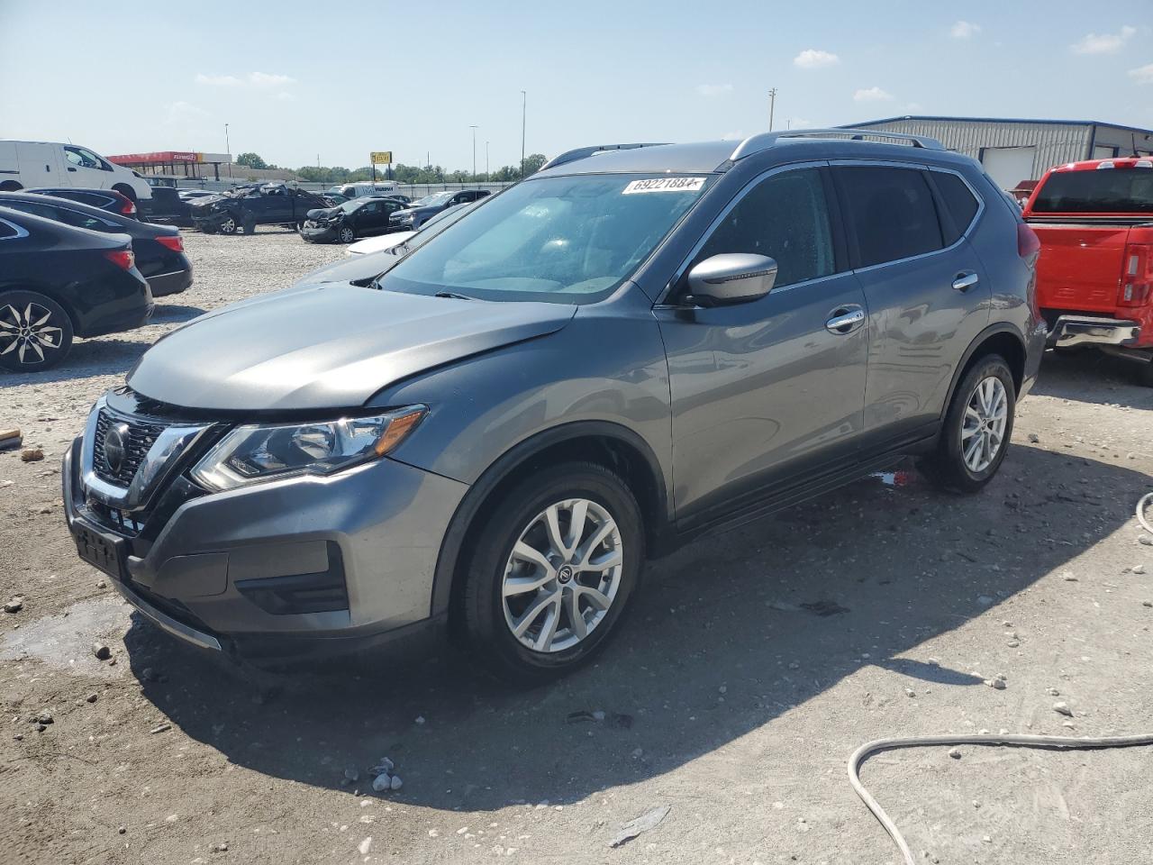 2018 Nissan Rogue S იყიდება Cahokia Heights-ში, IL - Front End