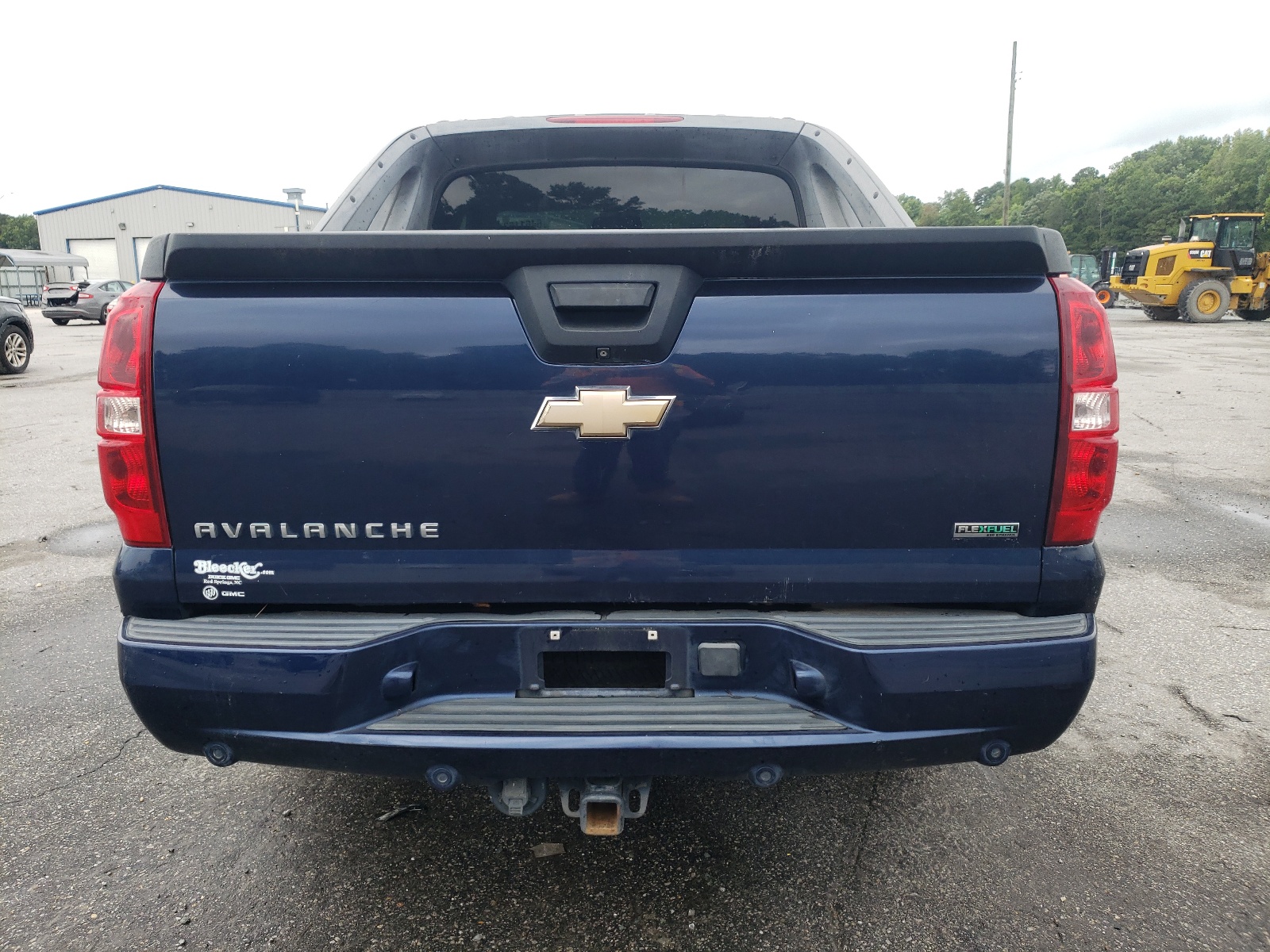 3GNMCFE0XBG158274 2011 Chevrolet Avalanche Lt