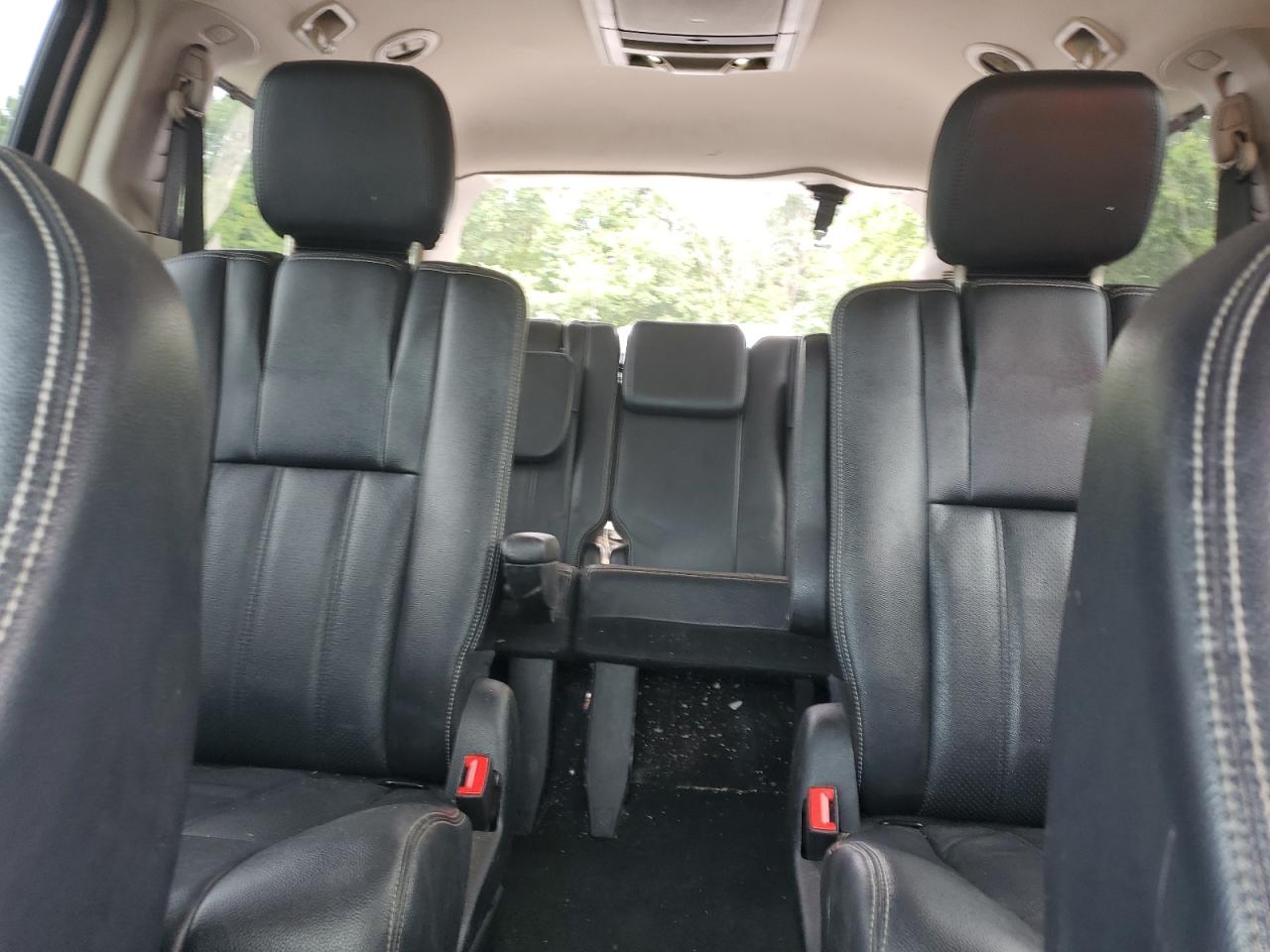 2014 Chrysler Town & Country Touring L VIN: 2C4RC1CG9ER377758 Lot: 65945814