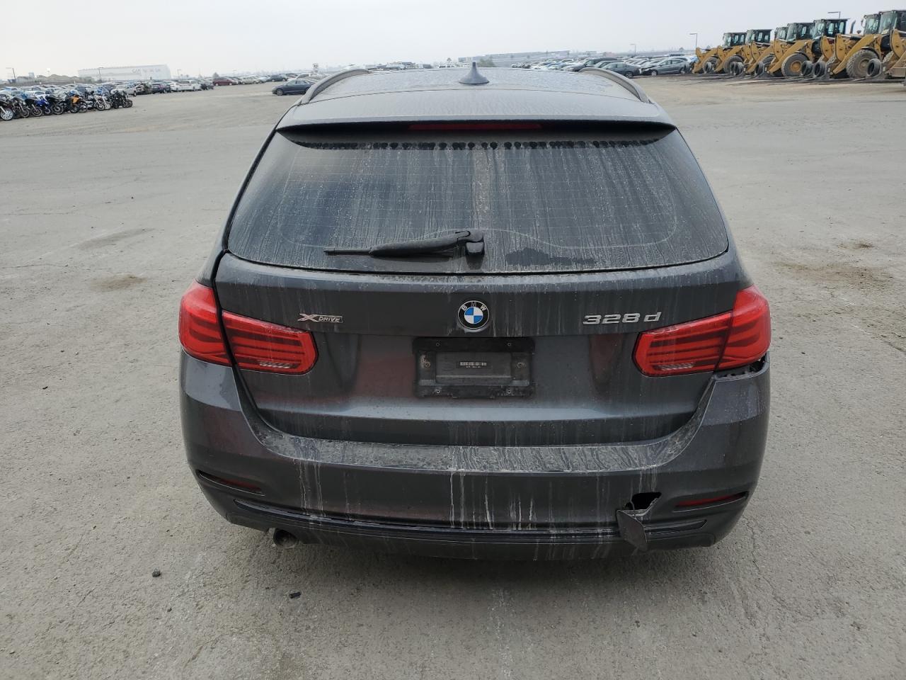 2017 BMW 328 D xDrive VIN: WBA8J1C39HA018611 Lot: 65466304