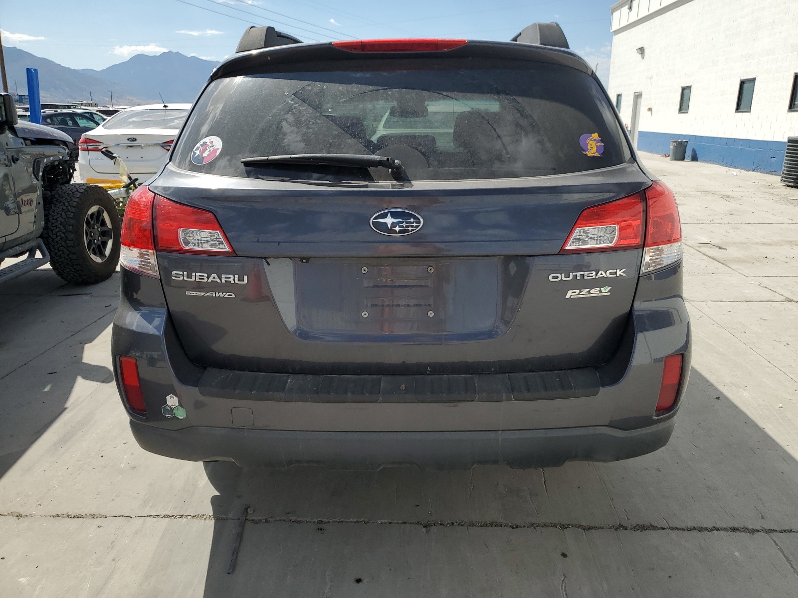 4S4BRBGC4C3290705 2012 Subaru Outback 2.5I Premium