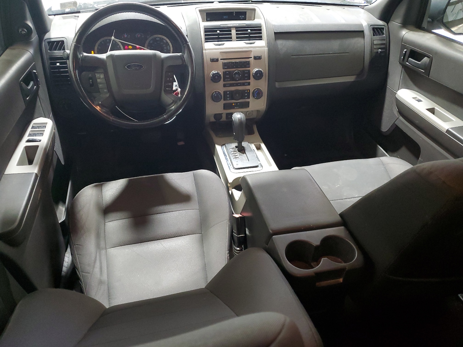 1FMCU9DGXBKC03185 2011 Ford Escape Xlt