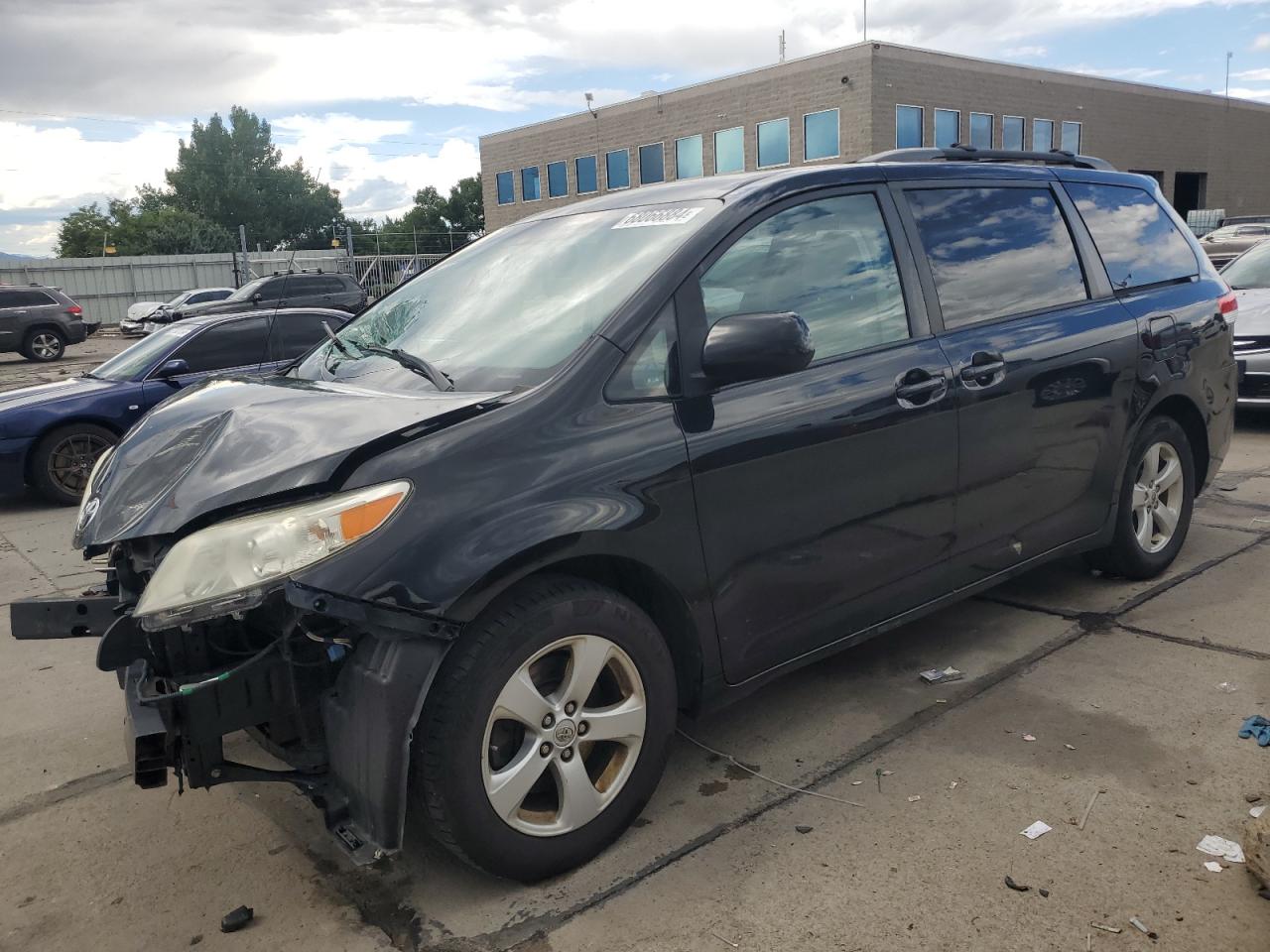 2012 Toyota Sienna - Image 1
