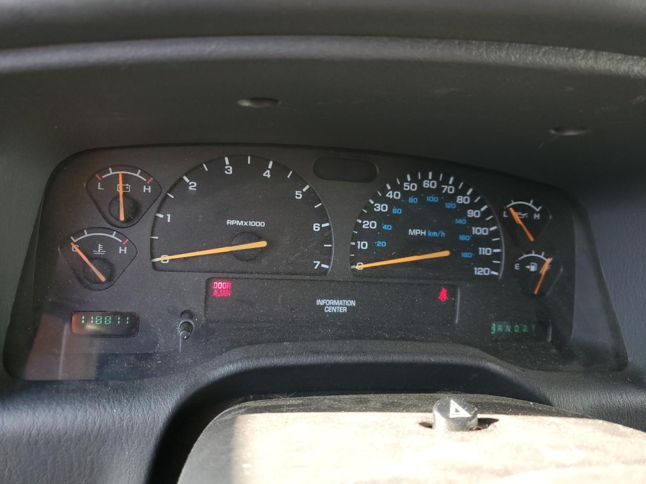 2001 Dodge Durango VIN: 1B4HR28NX1F589056 Lot: 68520104