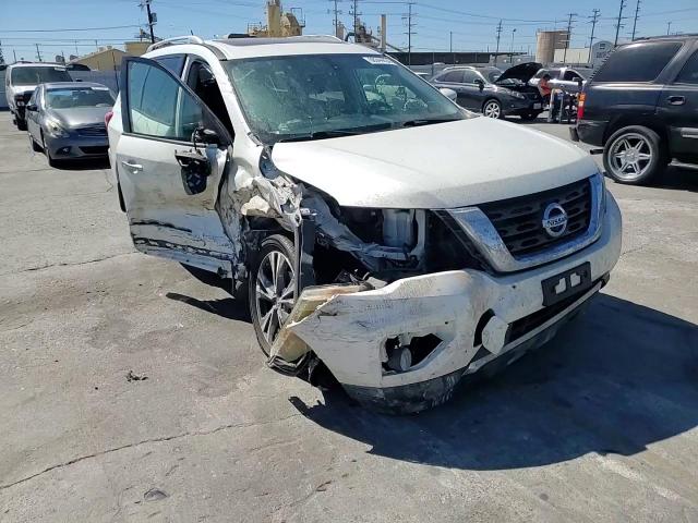 2018 Nissan Pathfinder S VIN: 5N1DR2MN2JC656852 Lot: 68344424