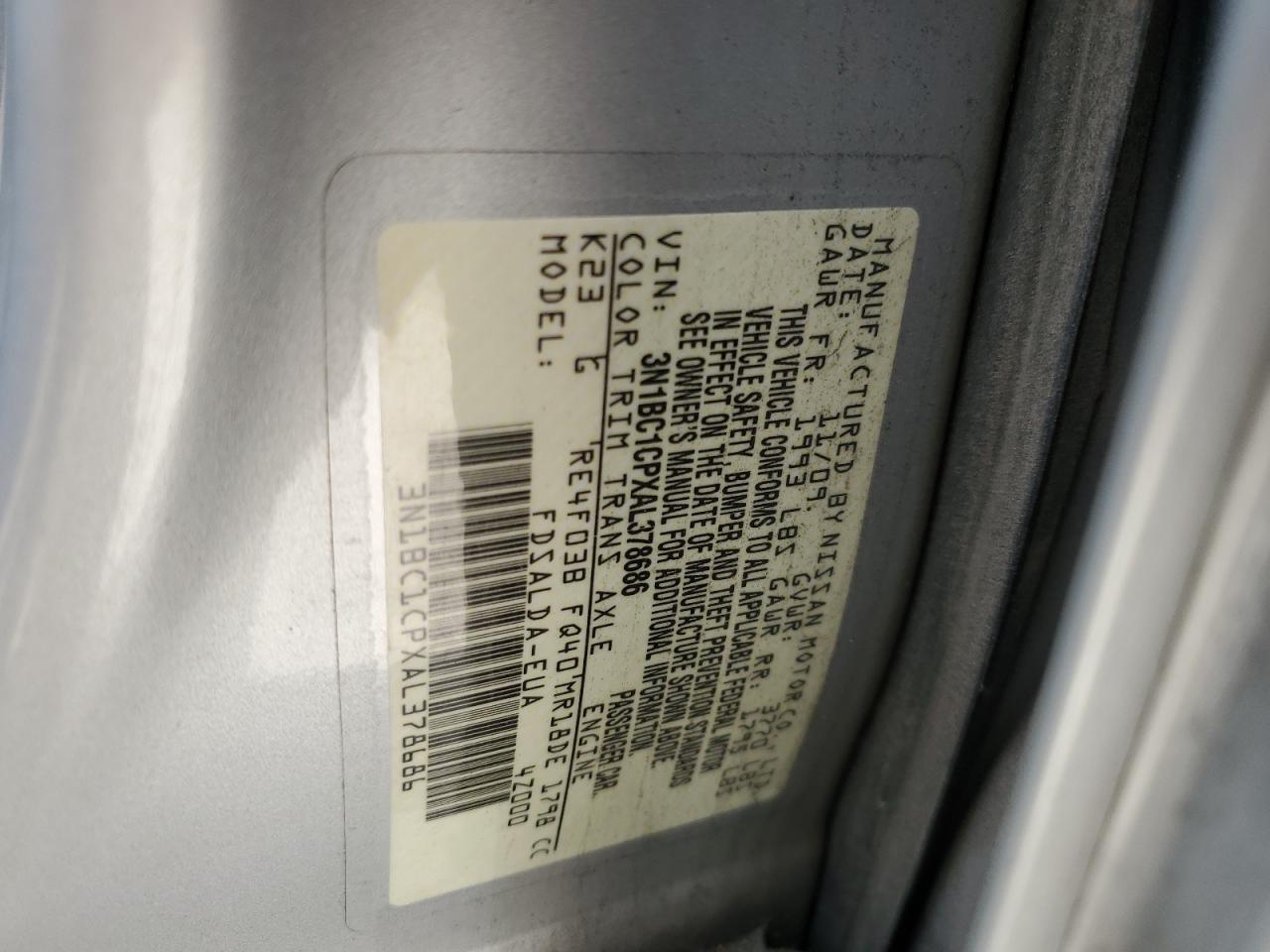 2010 Nissan Versa - Image 12