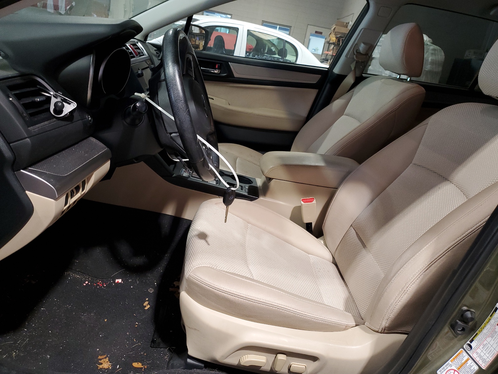 4S4BSACC4F3323727 2015 Subaru Outback 2.5I Premium