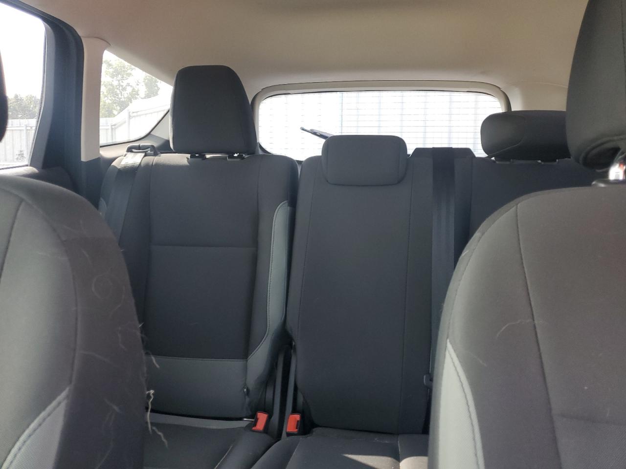 2016 Ford Escape S VIN: 1FMCU0F78GUB57778 Lot: 68015404