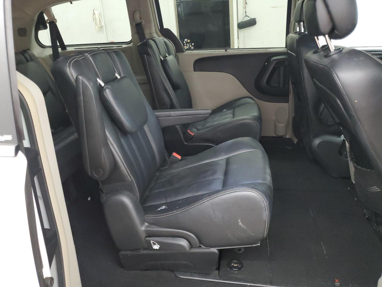 2014 Chrysler Town & Country Touring VIN: 2C4RC1BG9ER232091 Lot: 65806844