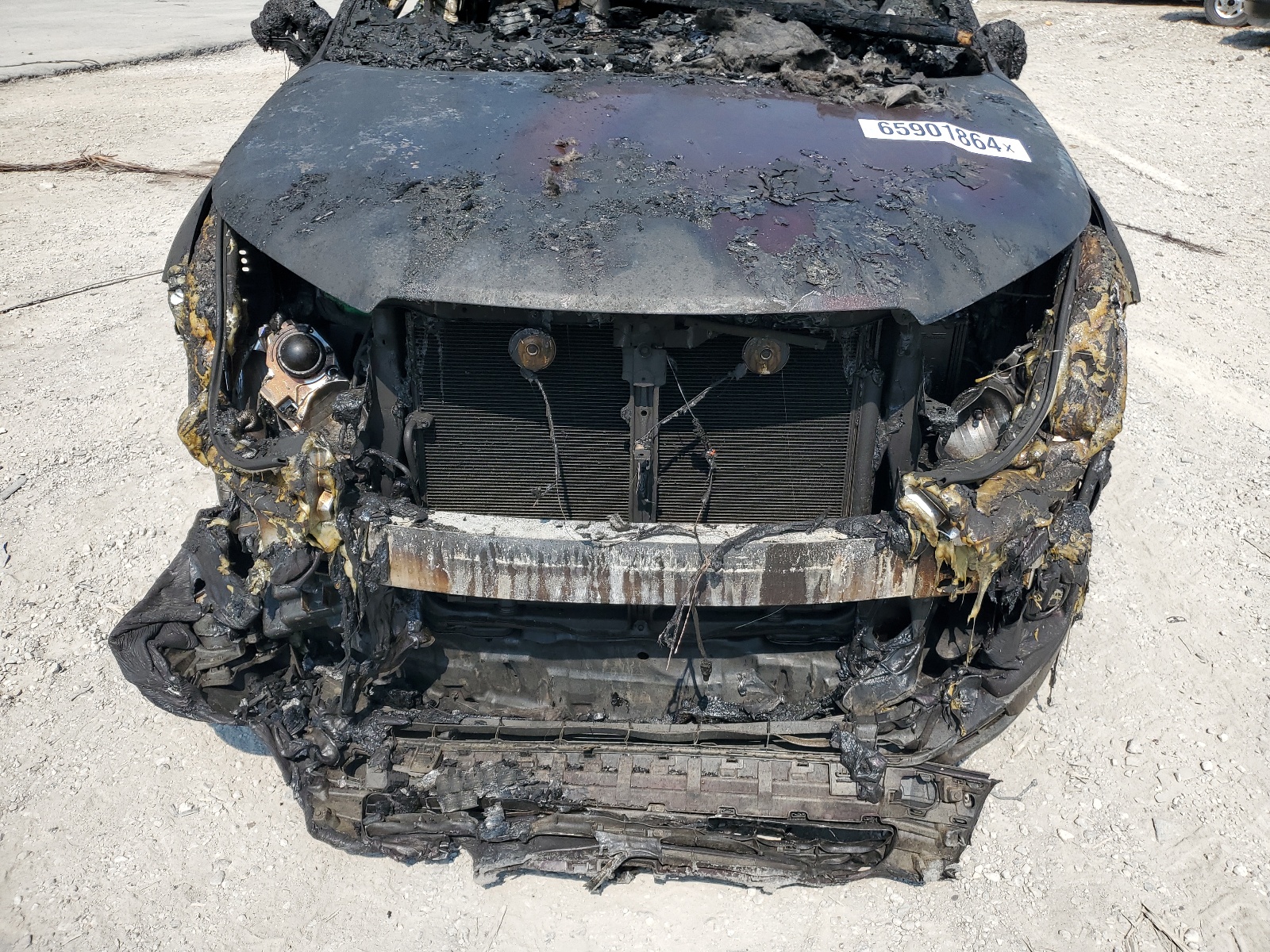 5TDJZRFH0KS730180 2019 Toyota Highlander Se