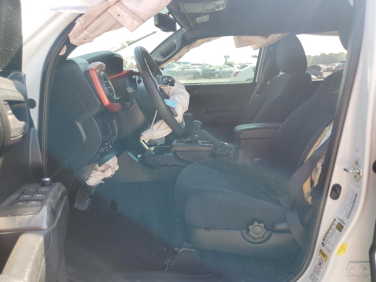 2017 Toyota Tacoma Double Cab VIN: 5TFCZ5ANXHX057741 Lot: 66569054