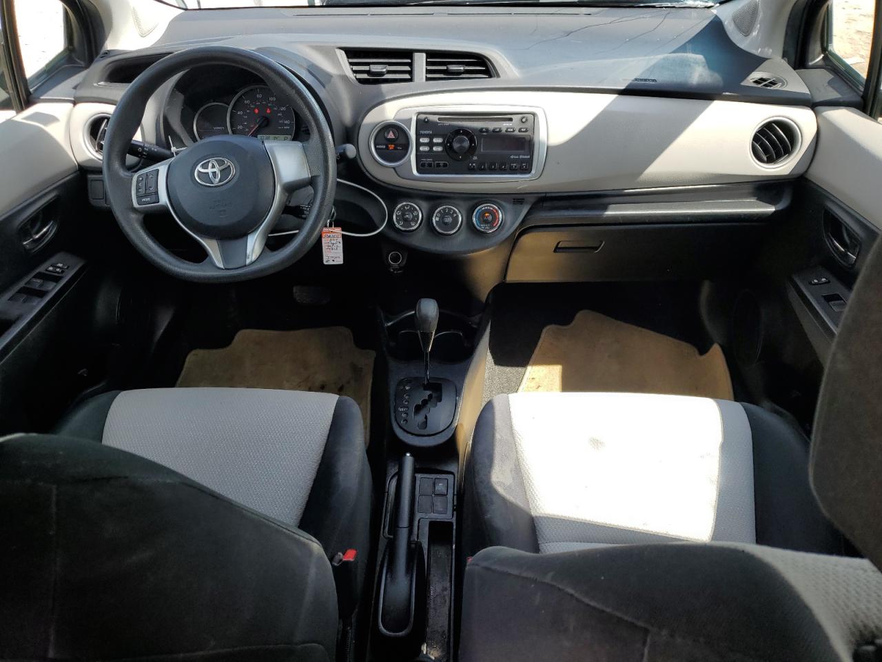 JTDKTUD37ED575658 2014 Toyota Yaris