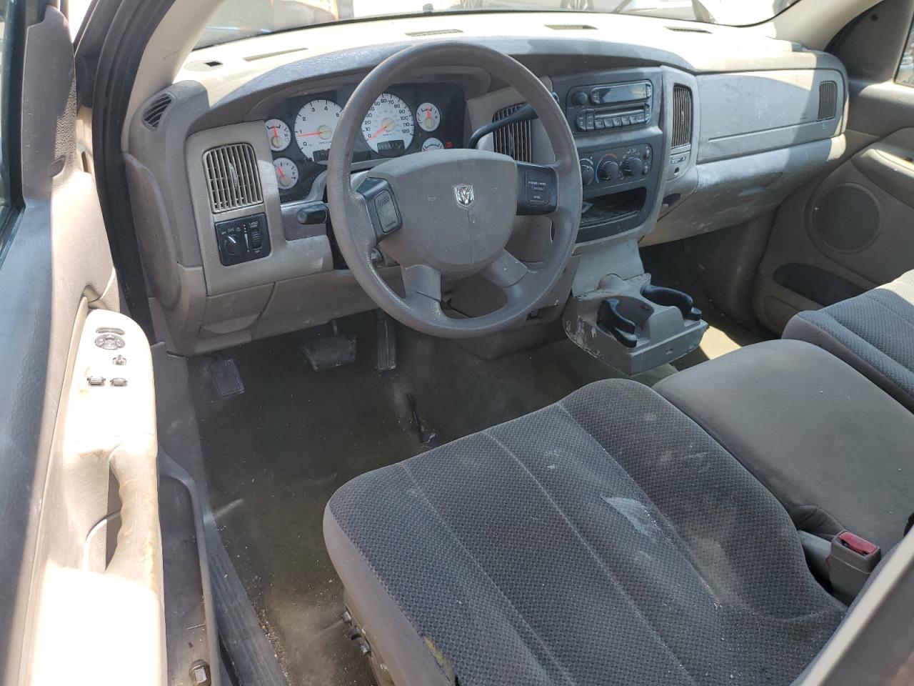 2005 Dodge Ram 1500 St VIN: 1D7HA16DX5J555660 Lot: 67308544