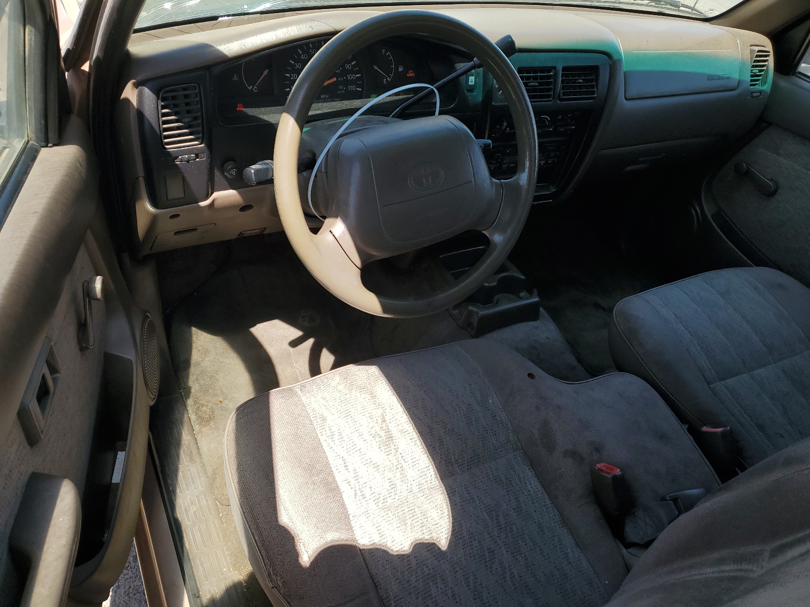 4TAVL52N3XZ460872 1999 Toyota Tacoma Xtracab