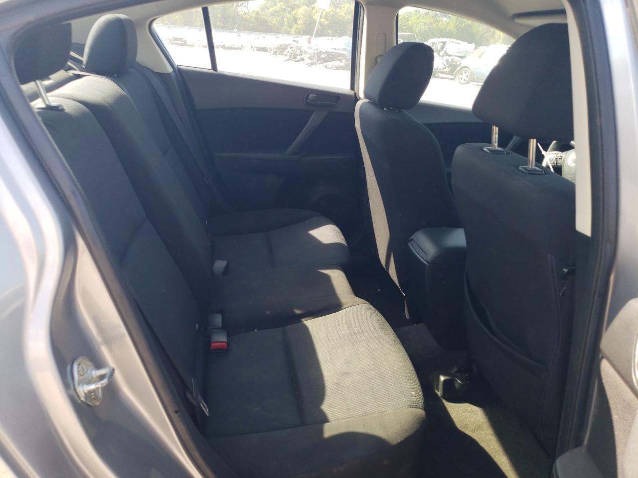 2011 Mazda 3 I VIN: JM1BL1UF3B1415508 Lot: 68934084