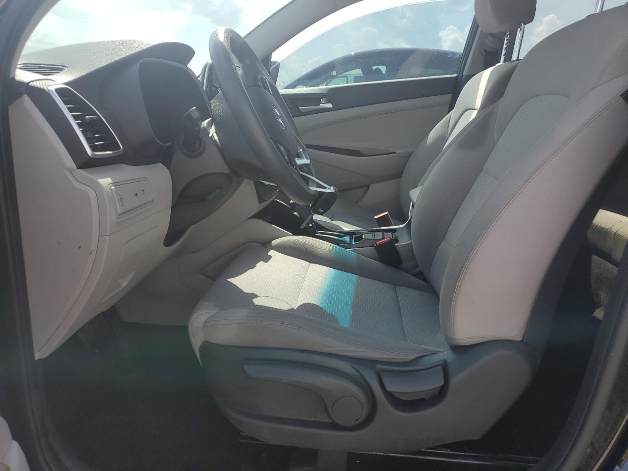 2019 Hyundai Tucson Se VIN: KM8J23A46KU917131 Lot: 66885954