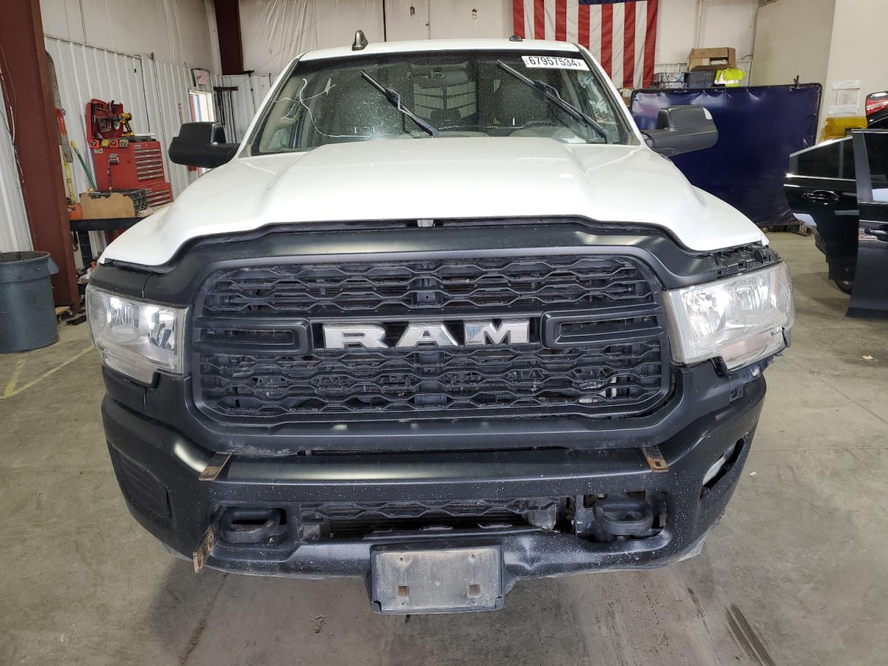 3C6UR5HL2KG598424 2019 Ram 2500 Tradesman