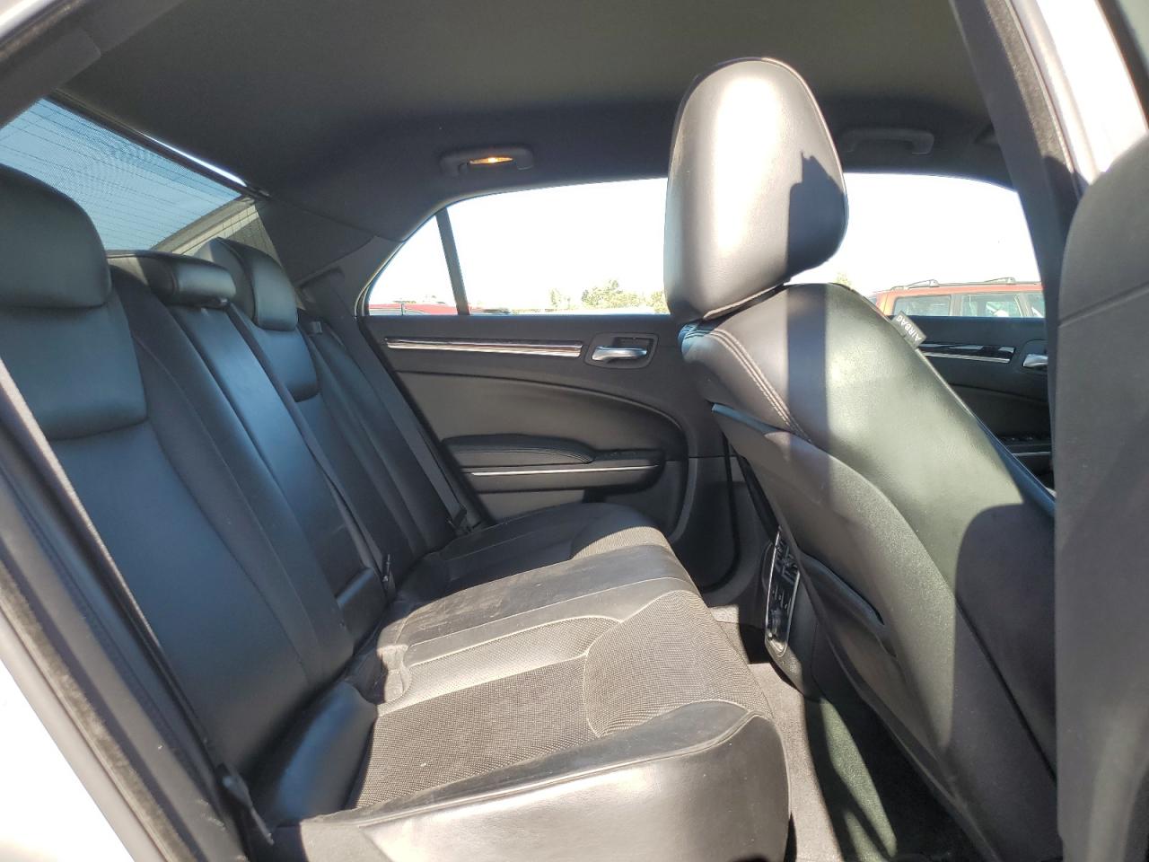 2012 Chrysler 300C VIN: 2C3CCAET6CH266222 Lot: 66932694