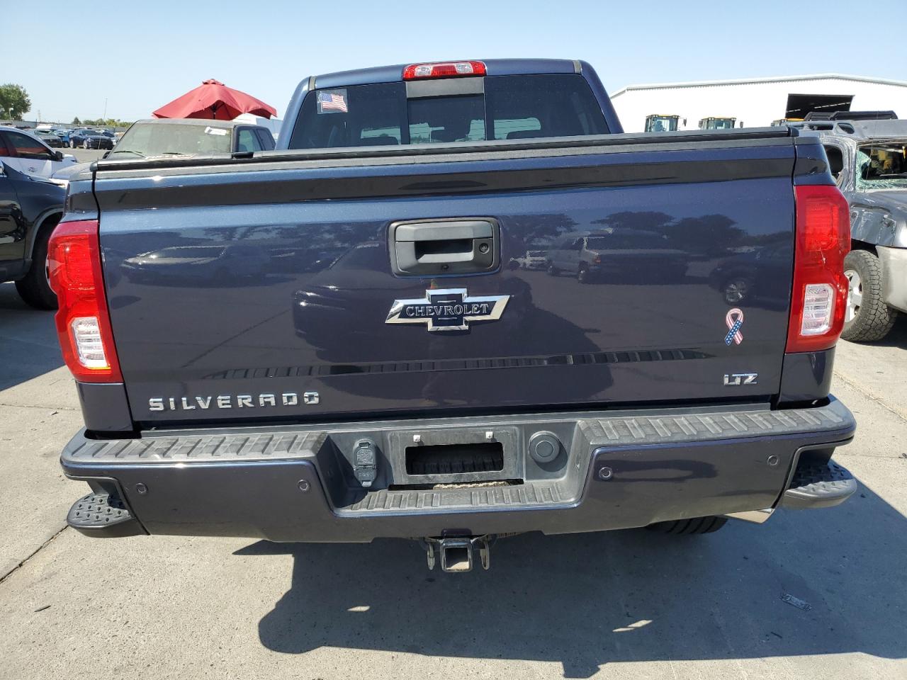 2018 Chevrolet Silverado K1500 Ltz VIN: 3GCUKSEJ6JG315617 Lot: 68942204