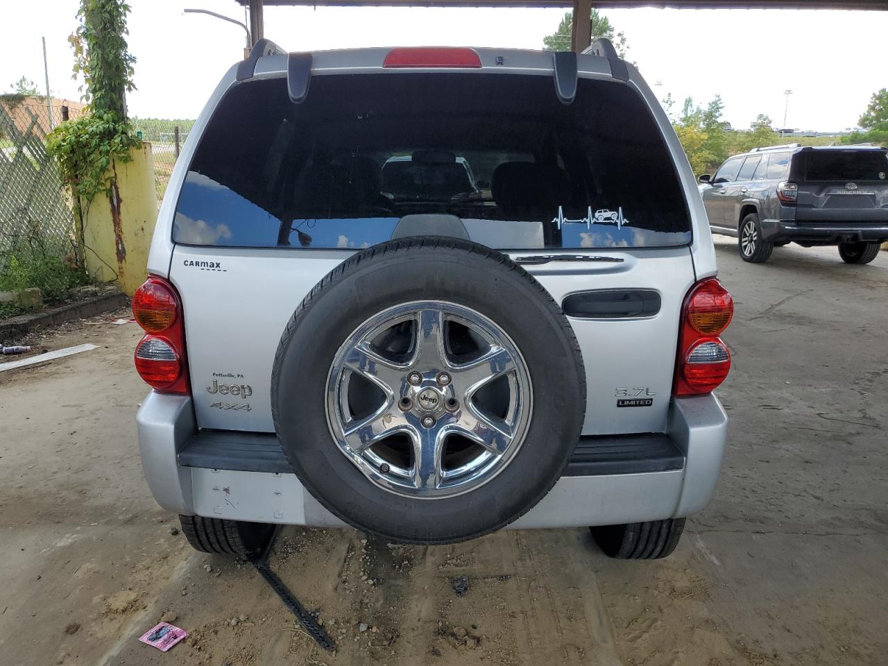 2004 Jeep Liberty Limited VIN: 1J4GL58K44W167709 Lot: 67983044