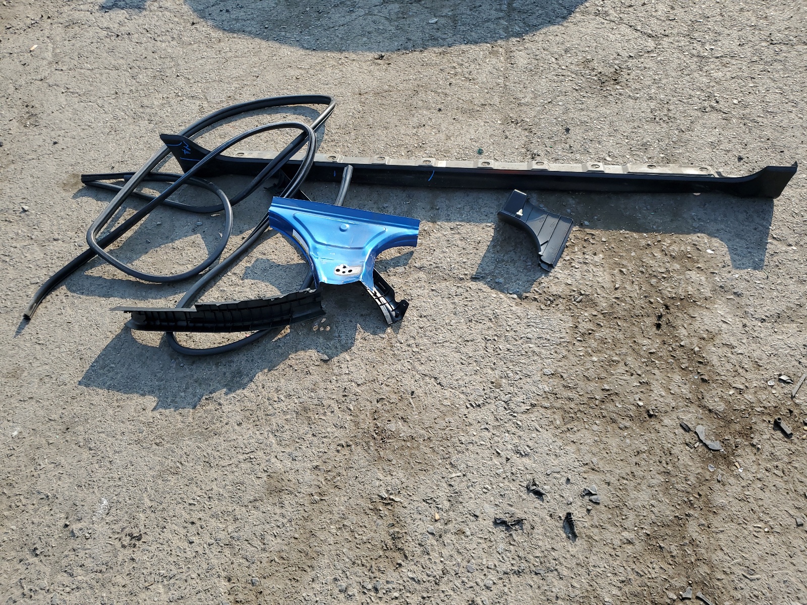 JTDKDTB34H1591882 2017 Toyota Prius C