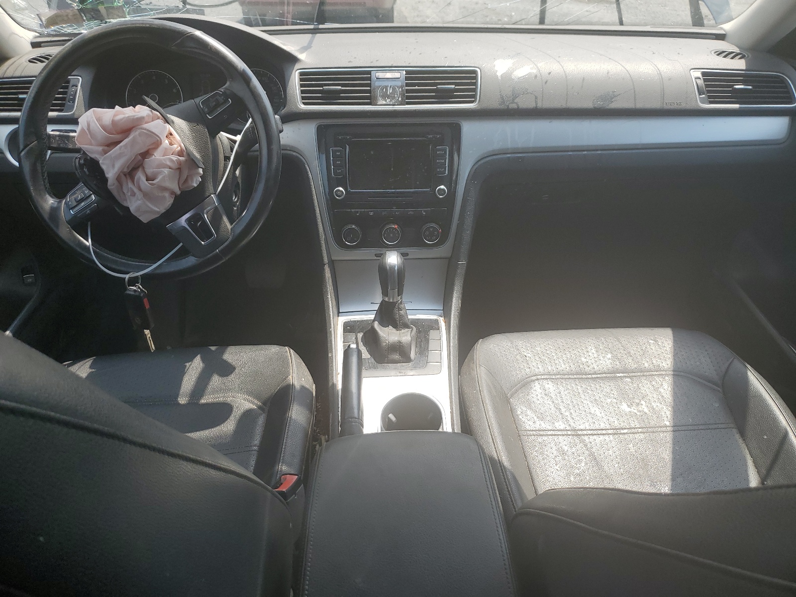 1VWBP7A38DC127425 2013 Volkswagen Passat Se