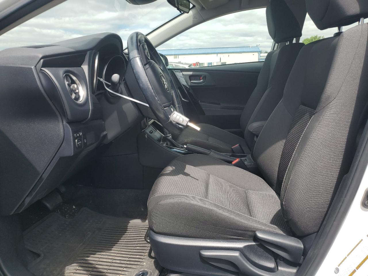 2018 Toyota Corolla Im VIN: JTNKARJE8JJ558660 Lot: 68257534