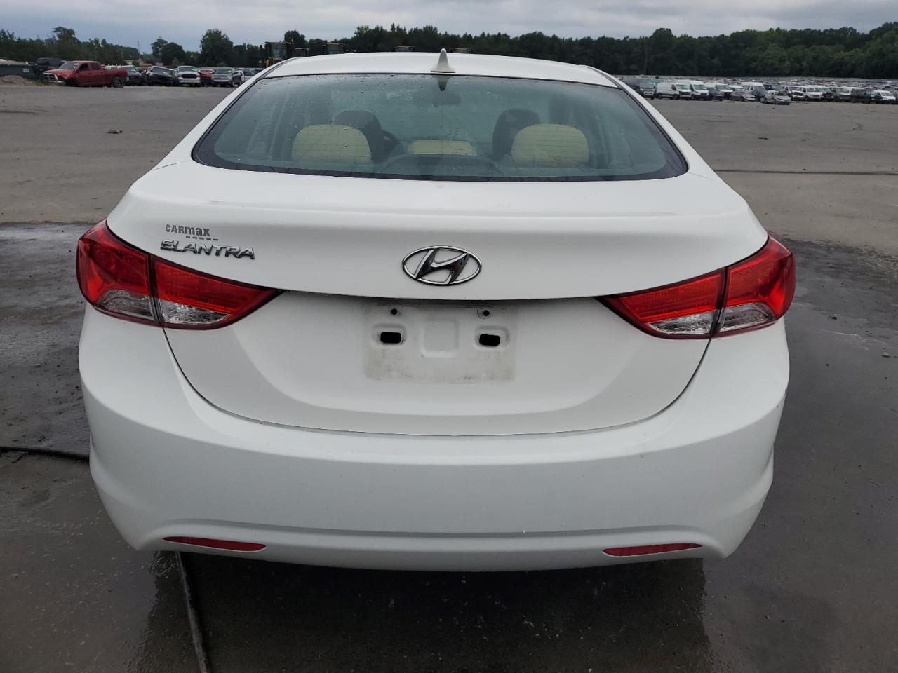 2013 Hyundai Elantra Gls VIN: 5NPDH4AE7DH454931 Lot: 65938104