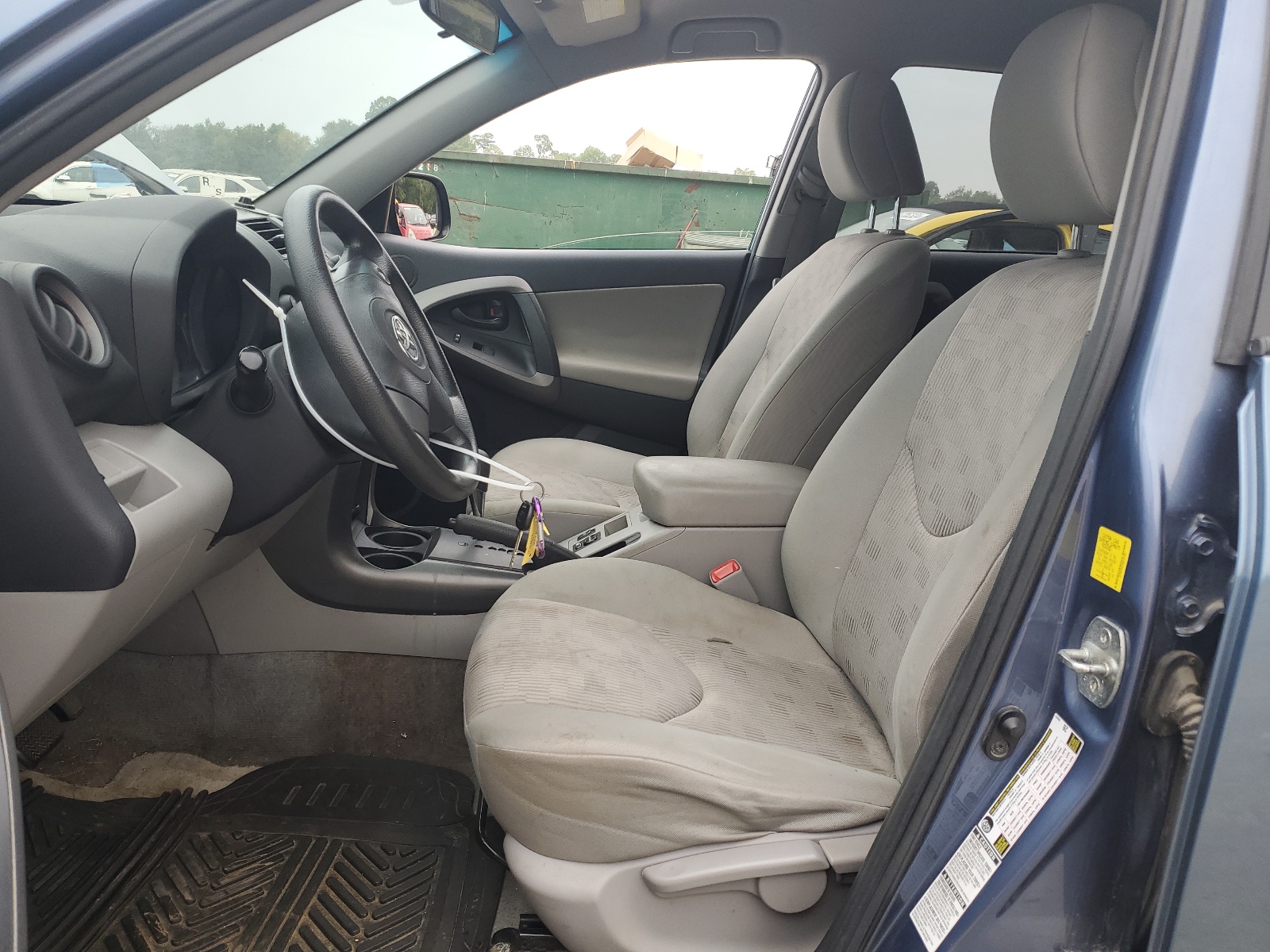 2T3BF4DVXBW119743 2011 Toyota Rav4