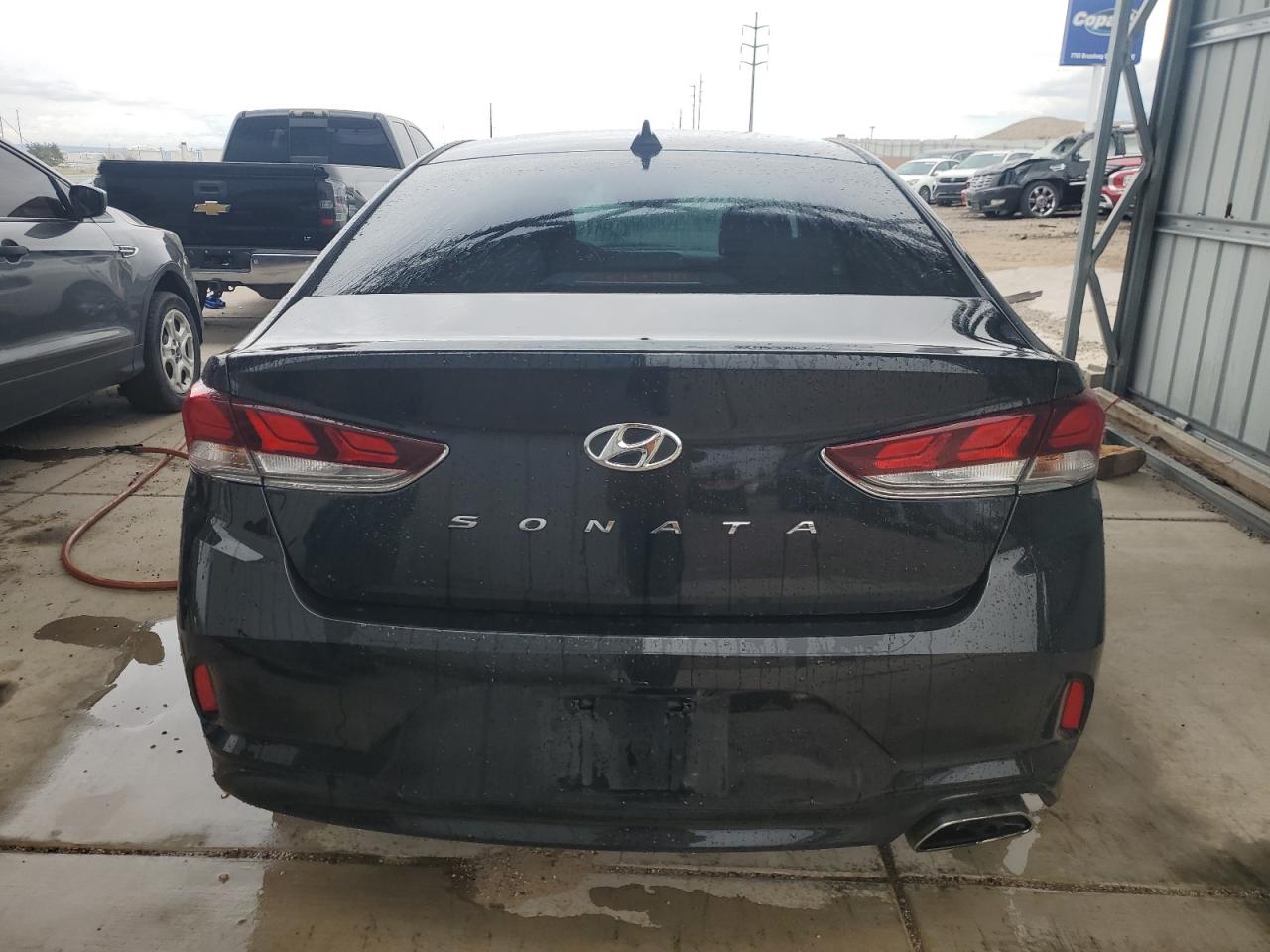 2018 Hyundai Sonata Sport VIN: 5NPE34AF5JH690467 Lot: 68870814