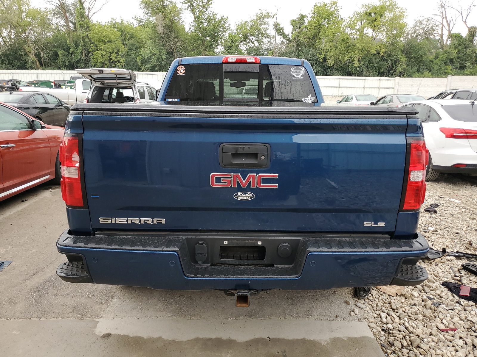 3GTU2MECXHG498592 2017 GMC Sierra K1500 Sle