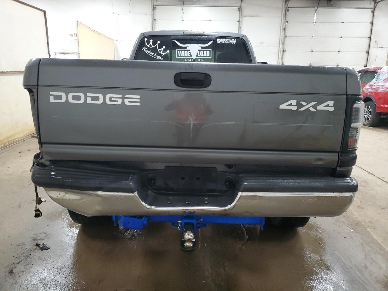 2002 Dodge Ram 2500 VIN: 3B7KF26W82M230660 Lot: 61814094