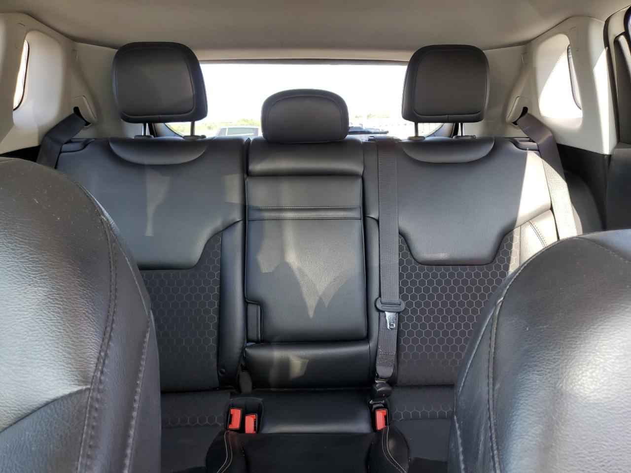 2019 Jeep Compass Latitude VIN: 3C4NJDBB4KT628710 Lot: 68094174