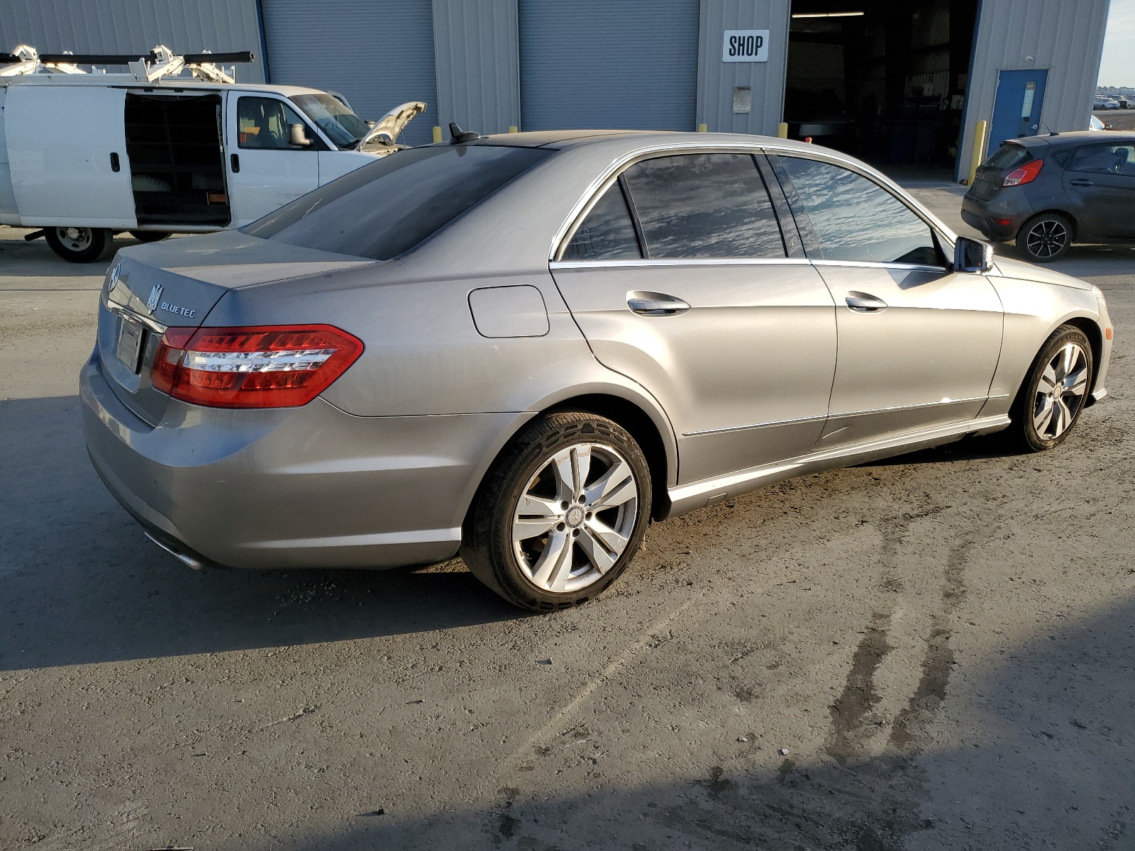 WDDHF2EB0CA630273 2012 Mercedes-Benz E 350 Bluetec