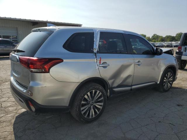  MITSUBISHI OUTLANDER 2020 Srebrny